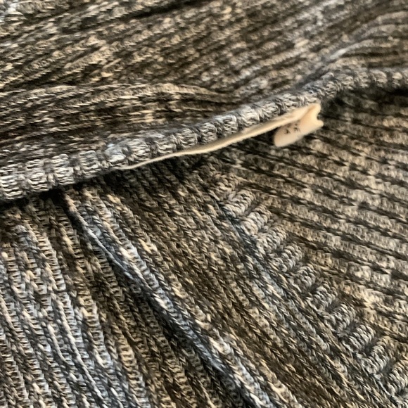 Rag & Bone Heather Gray V-Neck Tank Top faux knot size medium - Picture 7 of 7